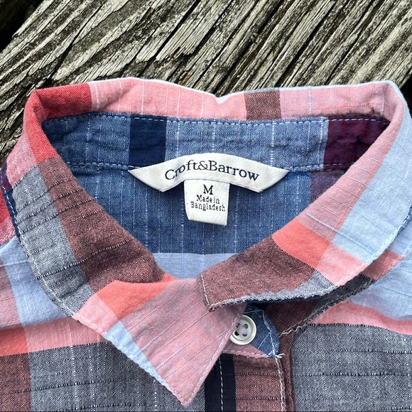 Croft & Barrow | Plaid Sleeveless Button Up - Picture 3 of 6